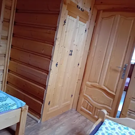 Drewniany アパート *